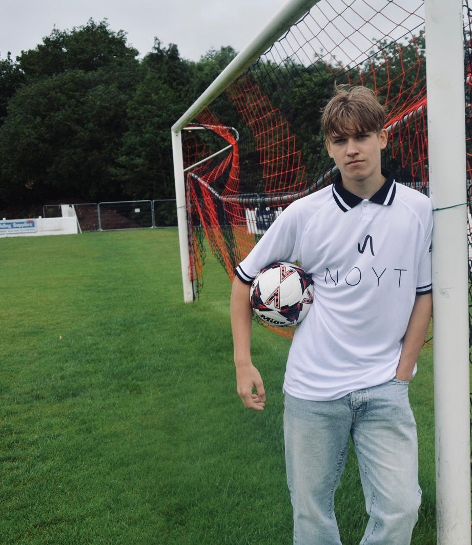 NOYT Retro Shirt