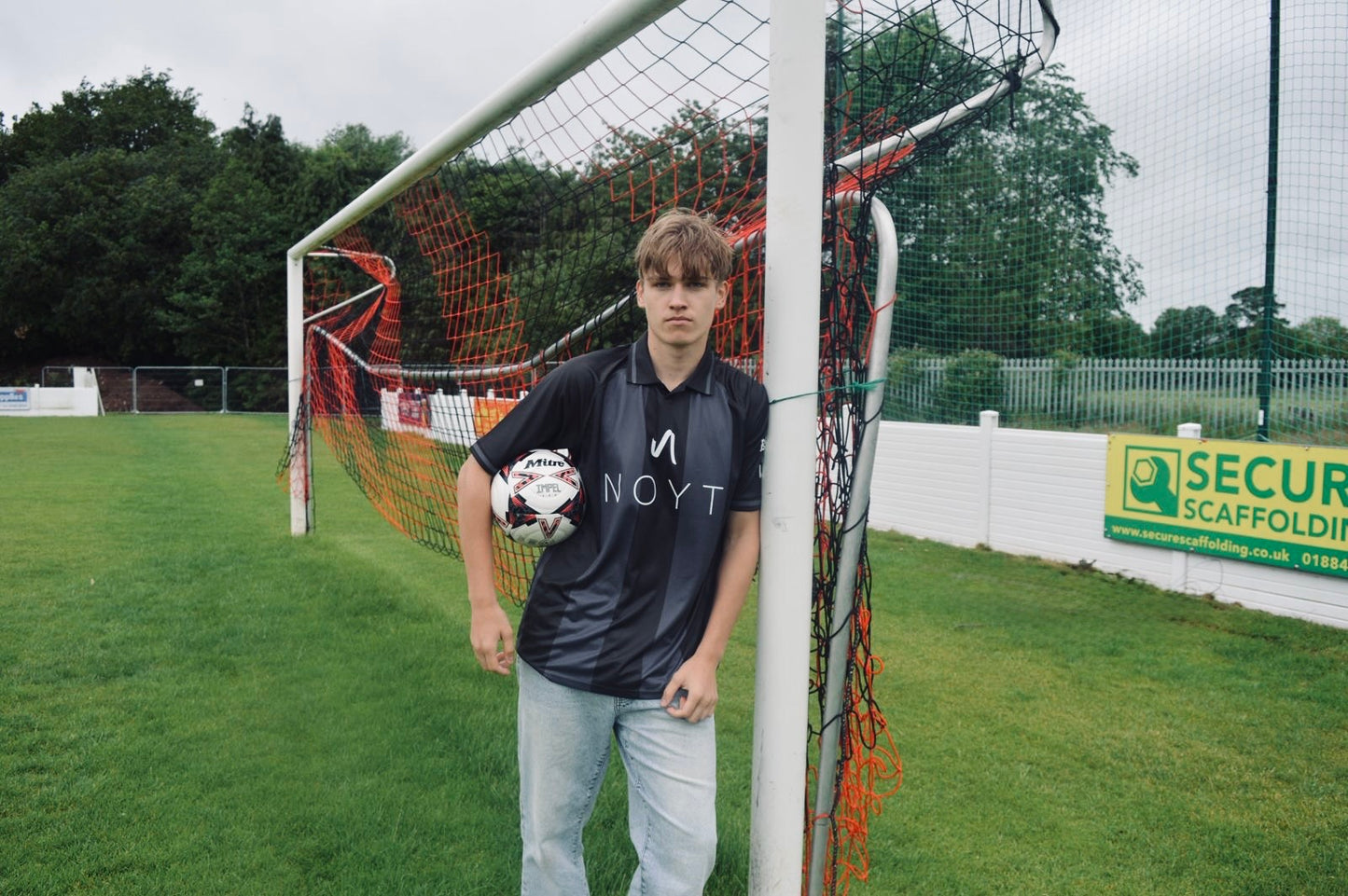 NOYT Retro Shirt