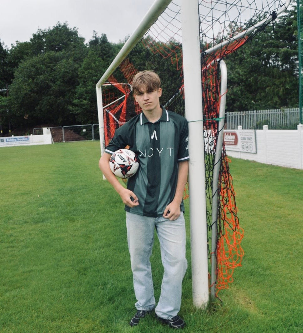 NOYT Retro Shirt