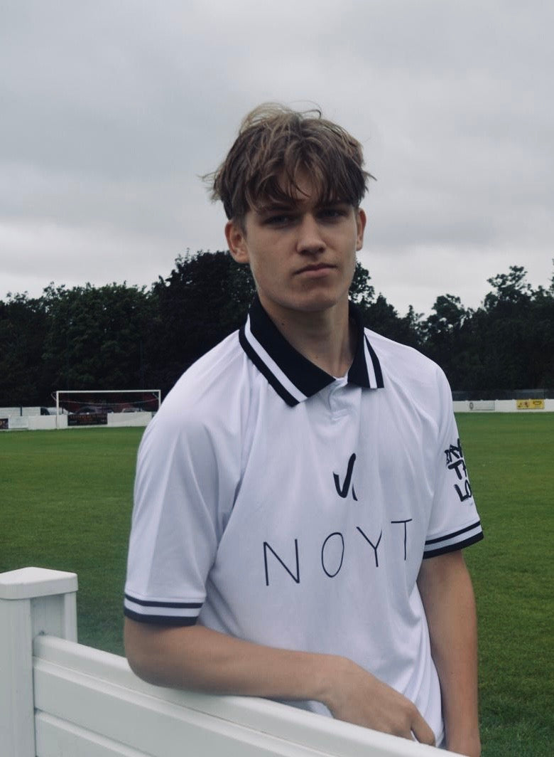 NOYT Retro Shirt